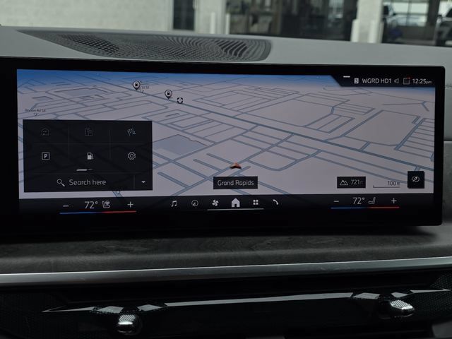 Used 2026 BMW X7 xDrive40i AWD/4WD image 25