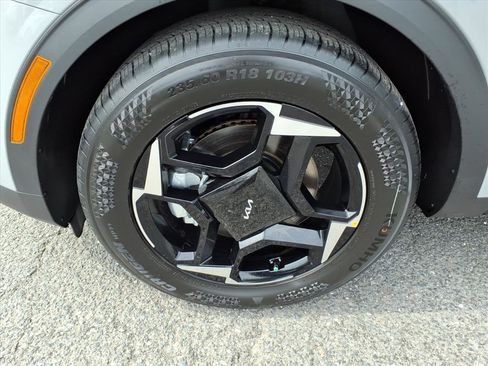 New 2026 Kia Sportage EX image 14