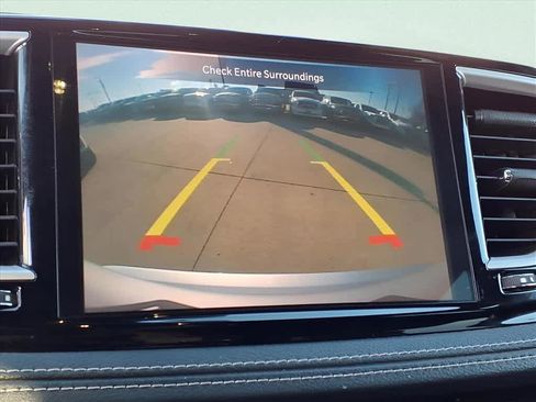 Used 2023 Chrysler Pacifica Touring-L w/ S Appearance Package image 20