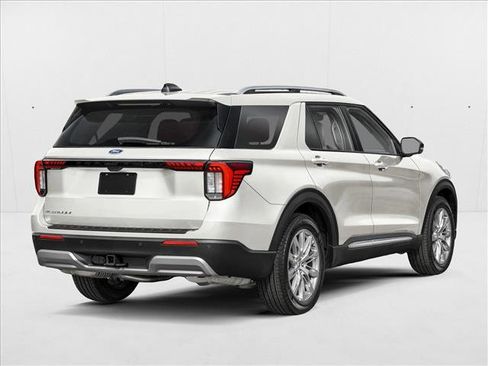 New 2026 Ford Explorer Platinum AWD/4WD image 2
