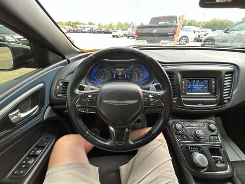 Used 2016 Chrysler 200 S AWD/4WD image 27