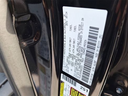 Used 2024 Toyota Tacoma SR5 image 32