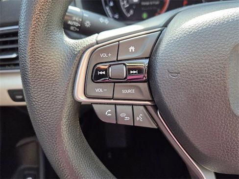Used 2018 Honda Accord LX image 28