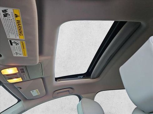 Used 2017 Honda CR-V EX-L image 15
