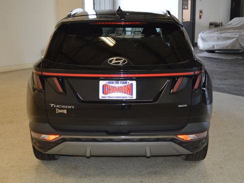 Used 2022 Hyundai Tucson Limited AWD/4WD image 4