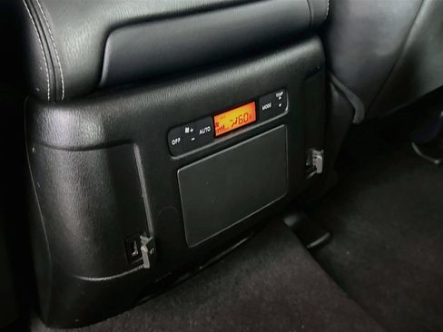 Used 2019 Nissan Armada SL w/ Premium Package AWD/4WD image 28