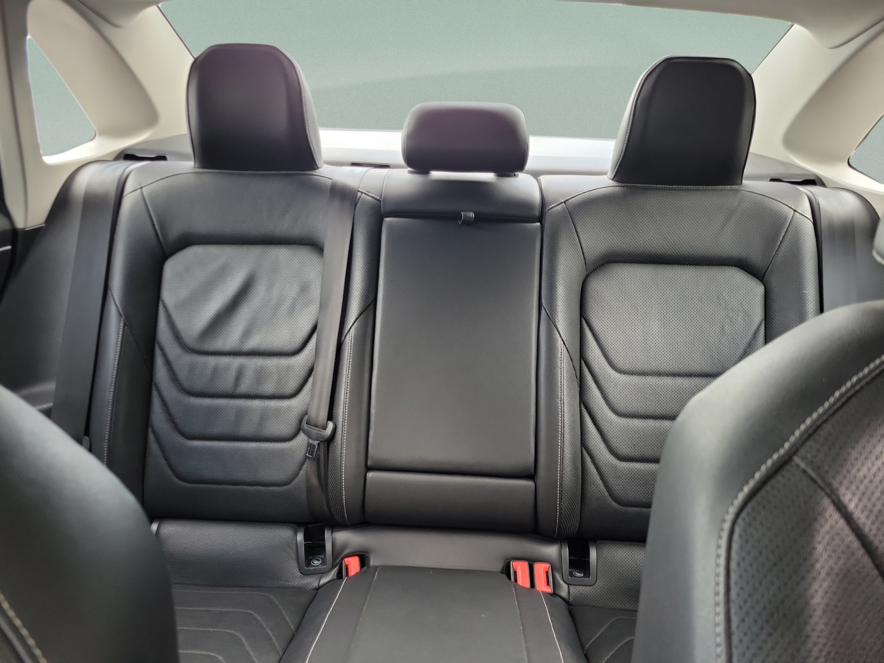Used 2019 Volkswagen Jetta SEL Premium FWD image 9