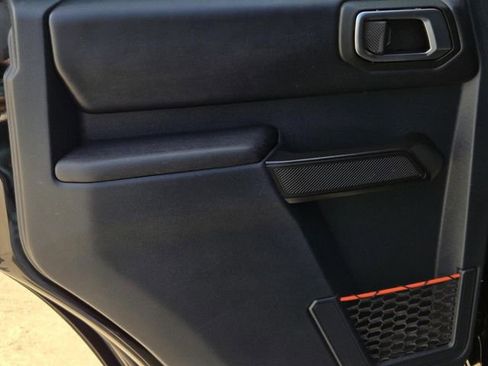 Used 2023 Ford Bronco Raptor AWD/4WD image 11