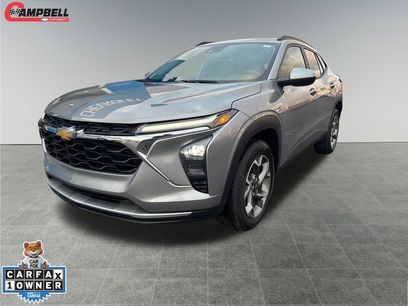 Used 2025 Chevrolet Trax LT w/ LT Convenience Package