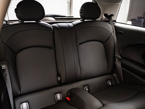 Used 2024 MINI Cooper SE image 42