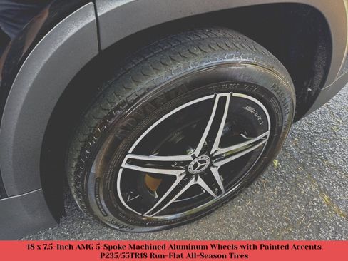 Used 2023 Mercedes-Benz EQB 300 4MATIC image 40