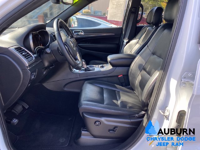 Used 2020 Jeep Grand Cherokee Limited w/ Trailer Tow Group IV AWD/4WD image 11