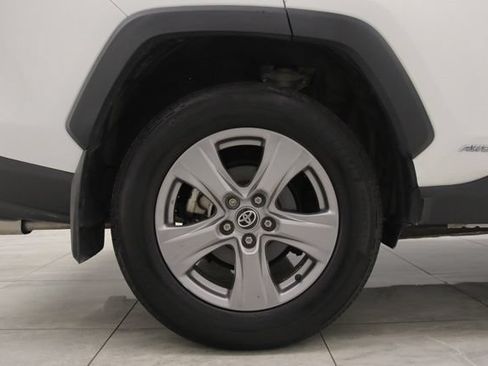 Used 2024 Toyota RAV4 XLE w/ Weather Package AWD/4WD image 32