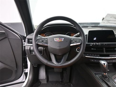 Certified 2025 Cadillac CT4 Premium Luxury image 27