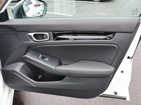 Certified 2025 Honda Civic Sport Touring image 11