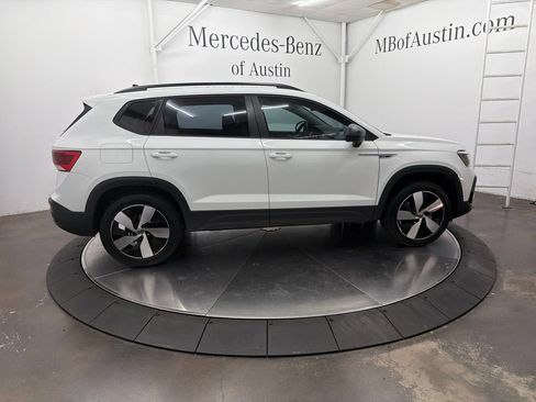 Used 2024 Volkswagen Taos S AWD/4WD image 8