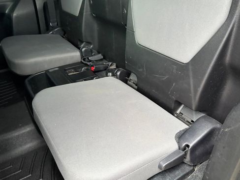 Used 2021 Toyota Tacoma SR w/ SX Package image 18