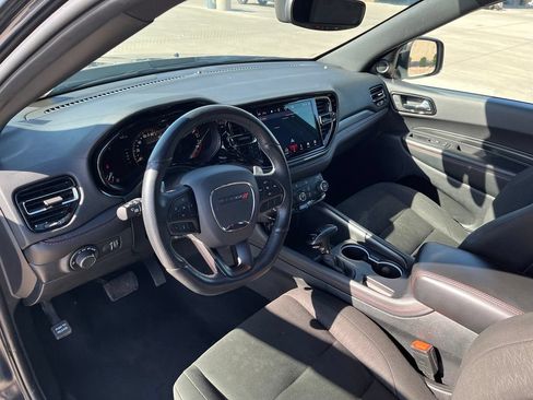 Certified 2025 Dodge Durango GT RWD image 11