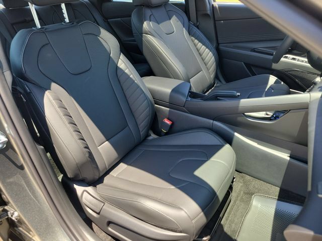 New 2026 Hyundai Elantra SEL Sport FWD image 21