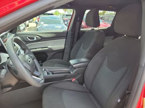 Used 2023 Jeep Compass Sport AWD/4WD image 21