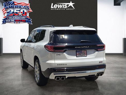 Used 2024 GMC Acadia Denali w/ Super Cruise Package FWD image 3