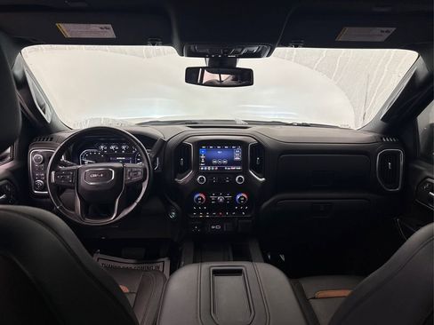 Used 2020 GMC Sierra 1500 AT4 w/ Off-Road Performance Package image 27