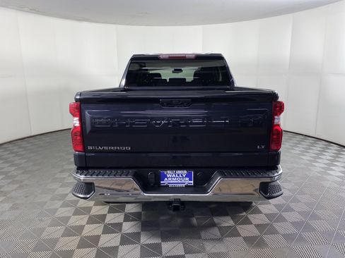 Used 2023 Chevrolet Silverado 1500 LT AWD/4WD image 9