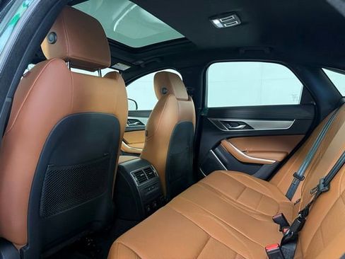 New 2024 Jaguar XF R-Dynamic SE image 19