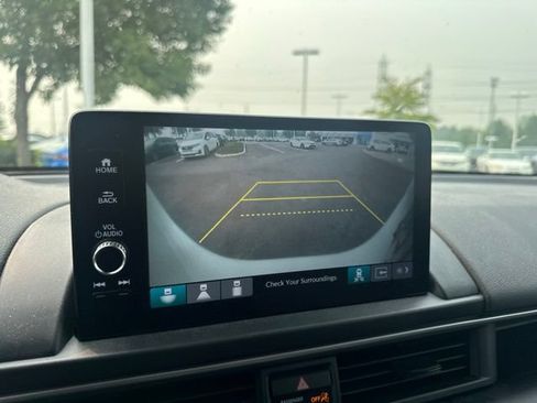 Used 2025 Honda Pilot EX-L image 26