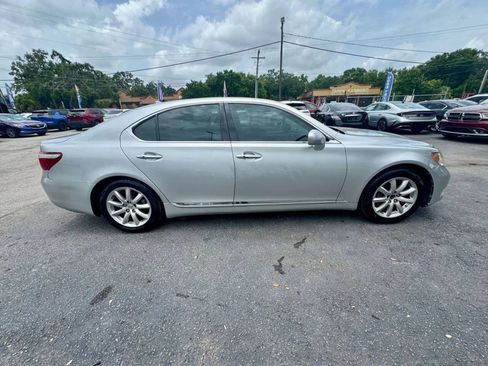Used 2008 Lexus LS 460 RWD image 10