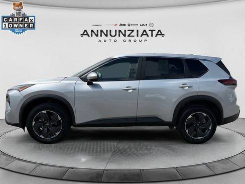 Certified 2024 Nissan Rogue SV AWD/4WD image 2