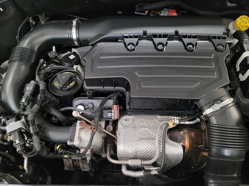 Used 2020 Jeep Renegade Altitude AWD/4WD image 30