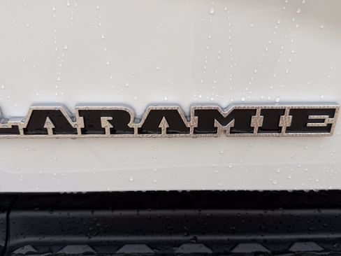 New 2026 RAM 3500 Laramie AWD/4WD image 19
