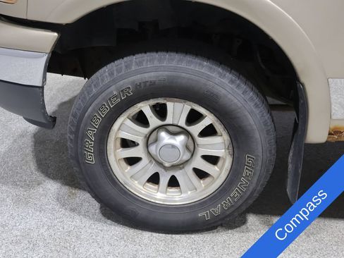 Used 2001 Ford F150 Lariat AWD/4WD image 9
