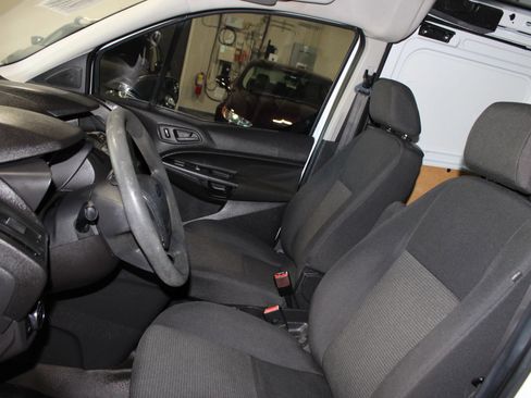 Used 2015 Ford Transit Connect XL image 15