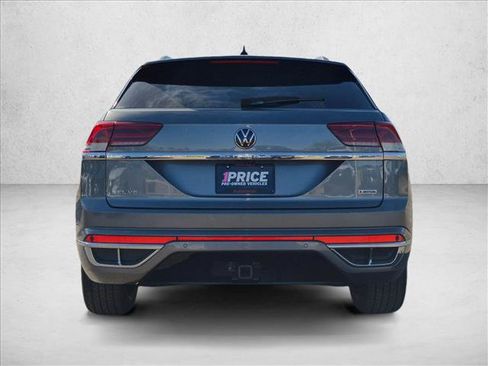 Used 2020 Volkswagen Atlas Cross Sport SEL R-Line AWD/4WD image 8