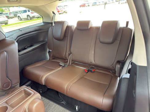Used 2025 Honda Odyssey Touring image 17