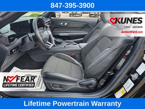 Used 2024 Ford Mustang EcoBoost image 25