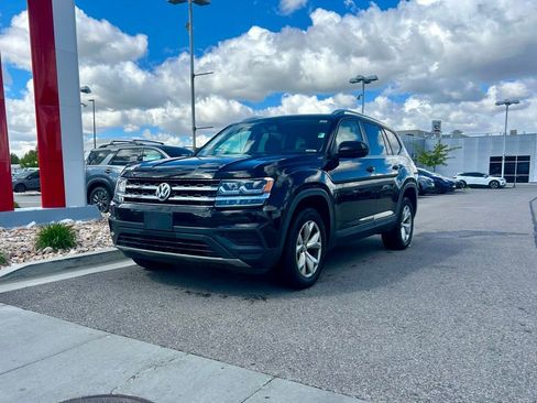 Used 2018 Volkswagen Atlas Launch Edition AWD/4WD image 2