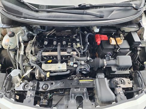 Used 2023 Nissan Versa S FWD image 42