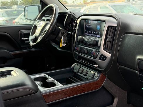 Used 2017 GMC Sierra 1500 SLT AWD/4WD image 29