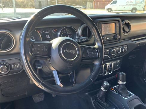 Used 2018 Jeep Wrangler Unlimited Sport S image 18