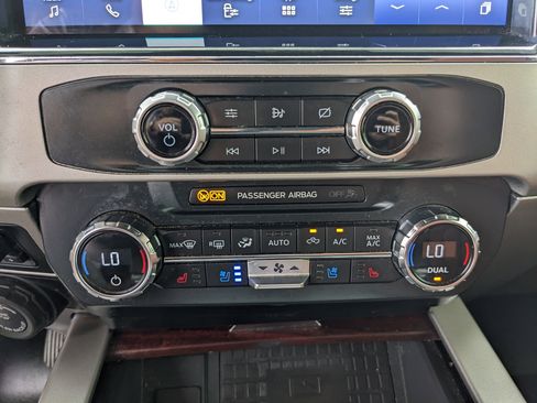 Certified 2022 Ford F350 King Ranch w/ Chrome Package image 26