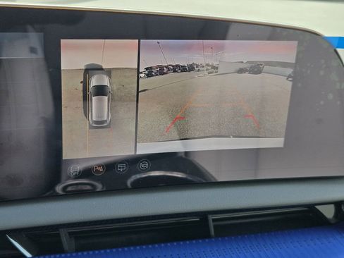 New 2025 Cadillac Optiq Sport 1 image 25