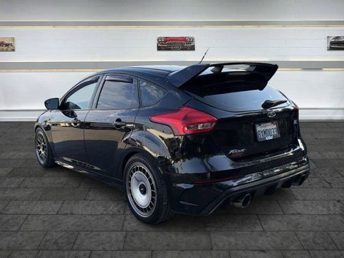 Used 2017 Ford Focus RS AWD/4WD image 5