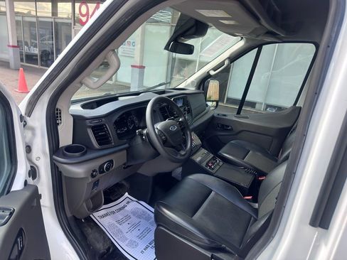 Used 2023 Ford Transit 250 Medium Roof w/ Exterior Upgrade Package RWD image 12