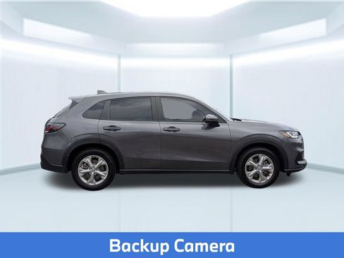 Used 2025 Honda HR-V LX image 8