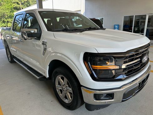 Used 2024 Ford F150 XLT w/ Equipment Group 302A MID RWD image 8