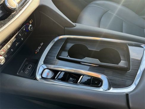 Used 2023 Buick Enclave Premium w/ Experience Buick Package image 29