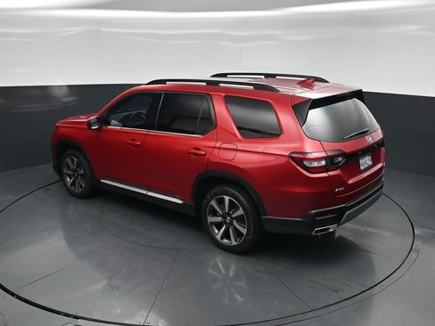 Used 2023 Honda Pilot Elite image 37